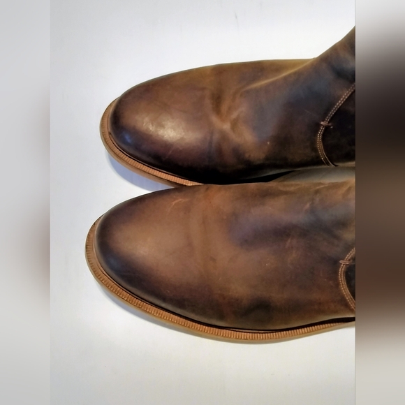 Clarks Chelsea Boot, Beeswax Leather, Brown, Size 12M - Picture 9 of 12